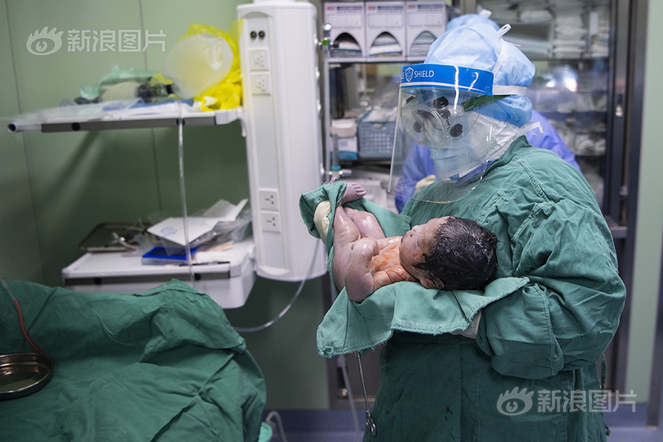 老师自慰战像素SLG游戏