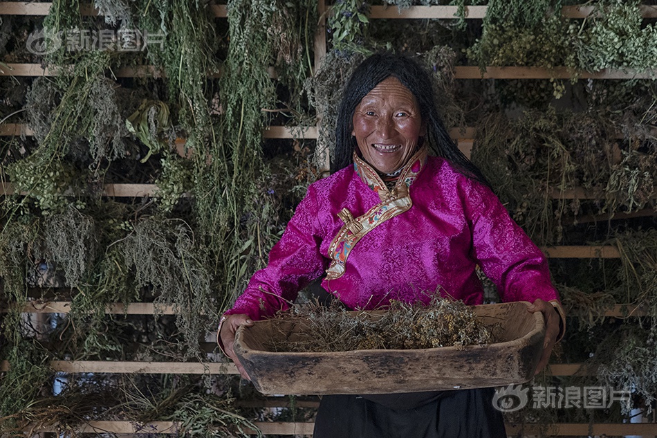 俄女兵一级婬片A片
