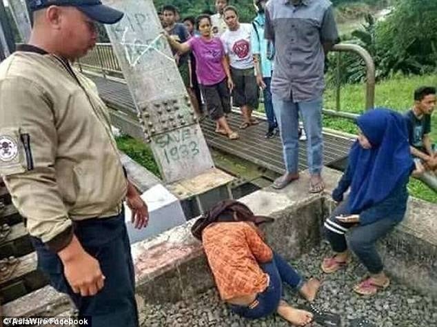 主人女仆调教高潮玩弄视频