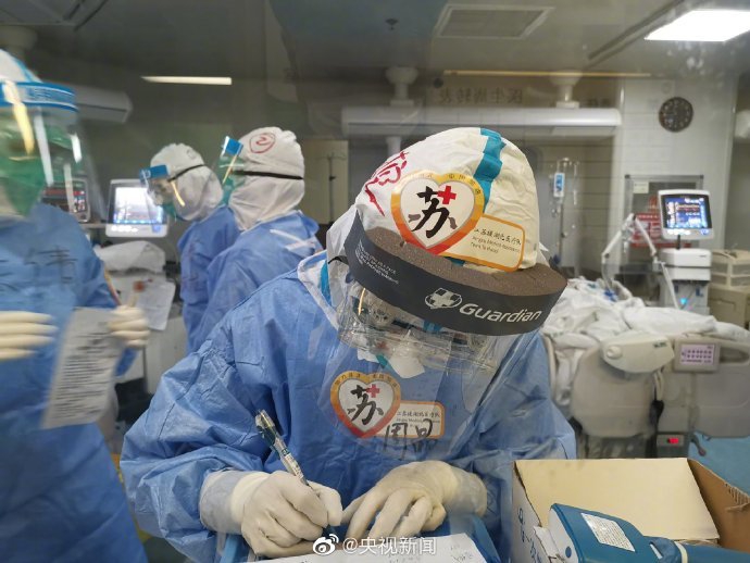 日本丰满熟妇偷拍