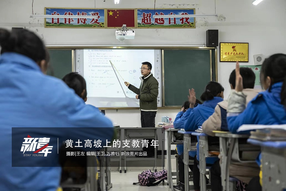 无遮挡裸光屁屁打屁股男男