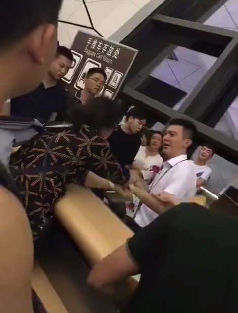 中国帅小伙同性男男裸交