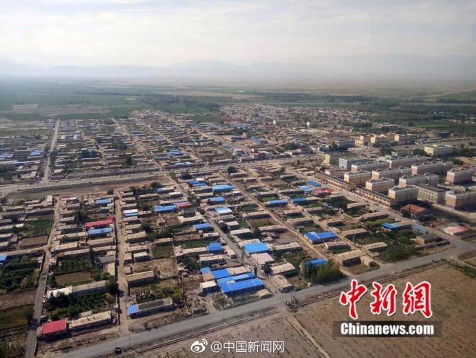 无颜之月被吸乳被 动漫软件