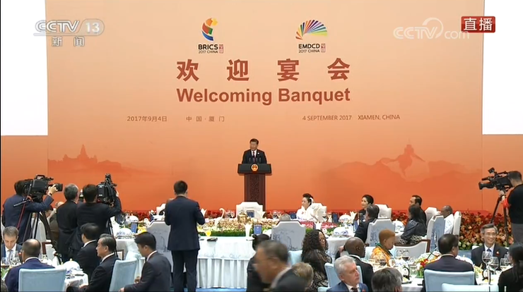 免费中国女明星黄片下载