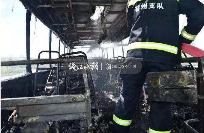 调教男奴