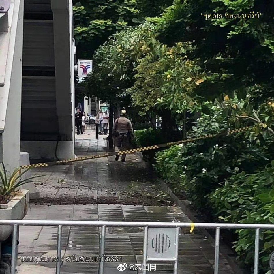 特黄特爽孕妇三级片