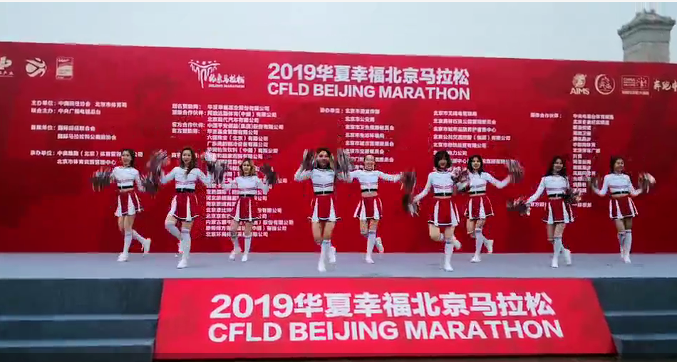 中国青年gary东北大飞机打桩