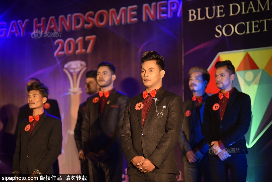 成人 高清 在线