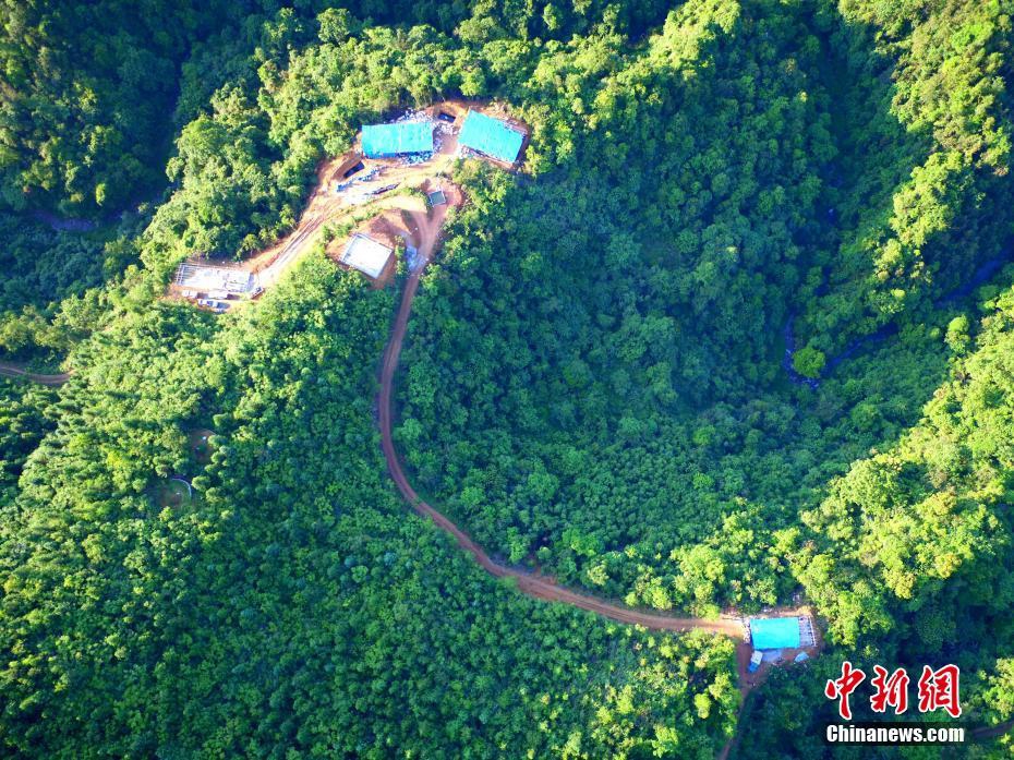 与40岁丰满岳做爰互换