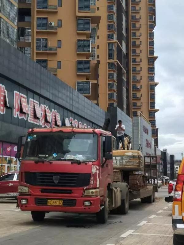 自偷国产精品张津瑜
