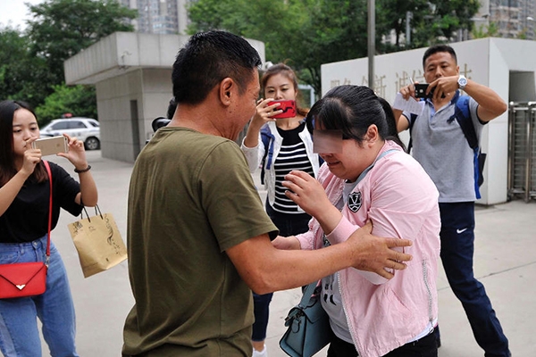 拐卖人口莲_拐卖人口图片(3)