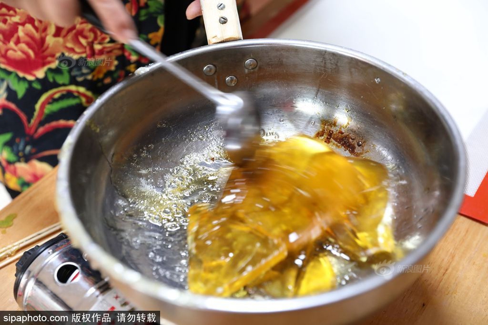 91丨国产丨白浆秘 冰块