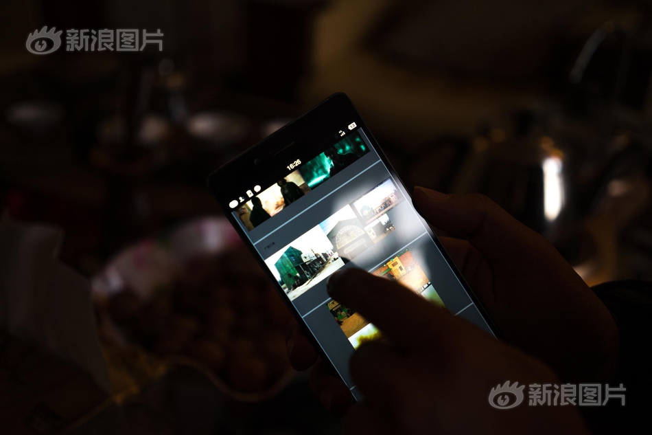 娇妻主动迎合3p