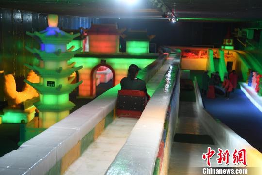 黄色网站免费观看无删减