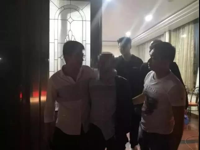 欧美人兽肏屄另类