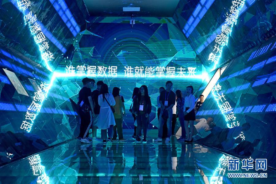 荷兰姓交大比赛录像回放
