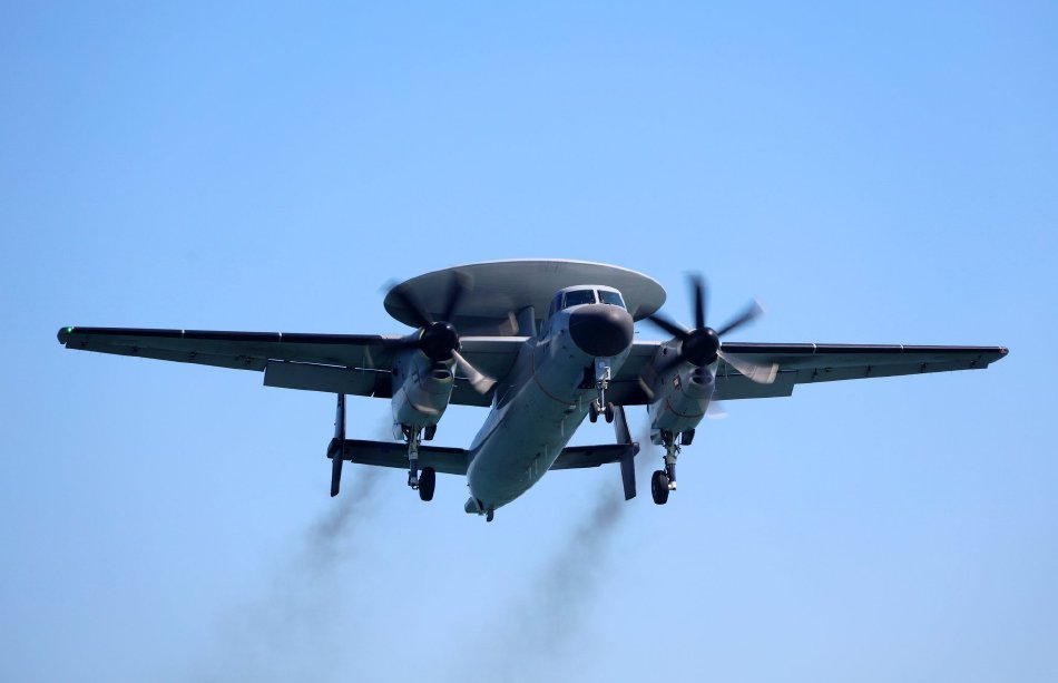 什么是电磁弹射起飞 b2f7-44221931f1162cc7c39ebe48cb116e6a.jpg