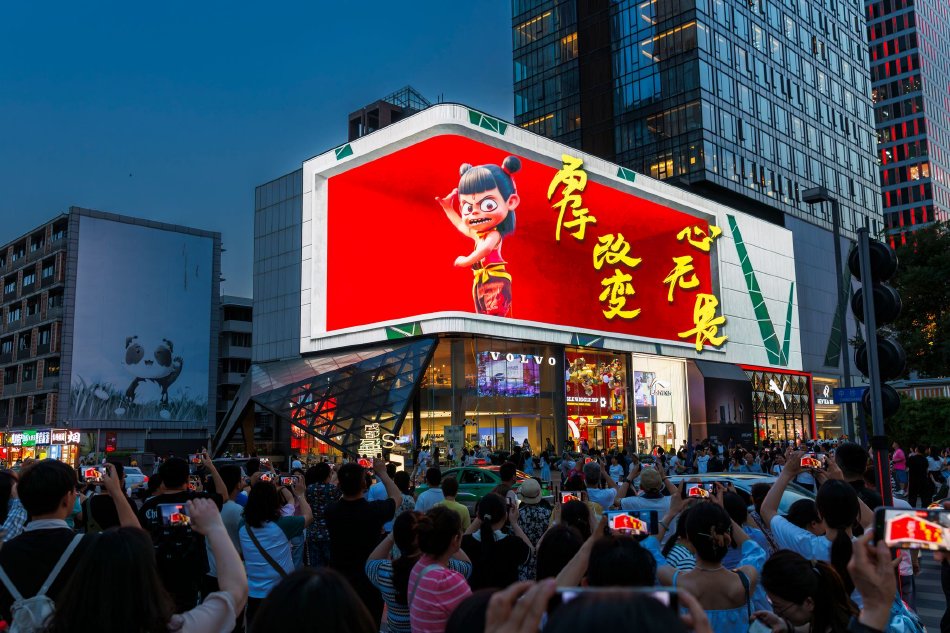被吃奶胸玩乳尖60分钟