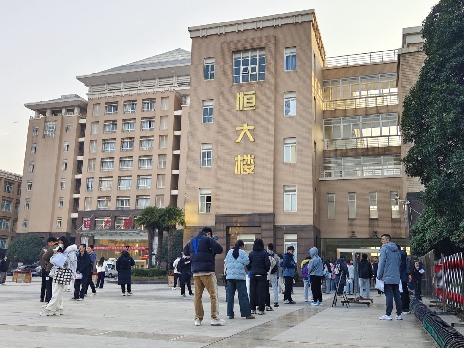 国产精品v欧美精品v日韩