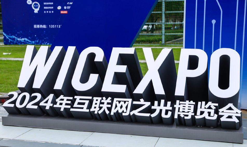 亚洲老逼自拍