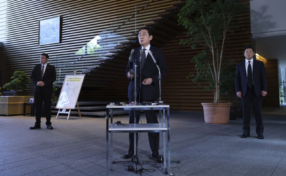 美女操公狗视频