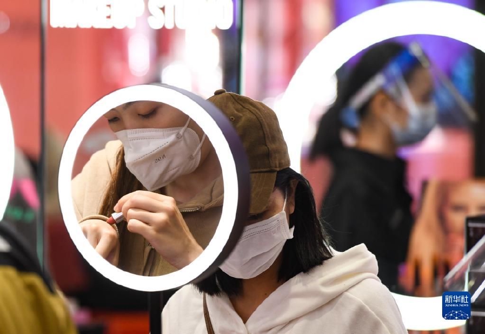 浴室情欲2电影