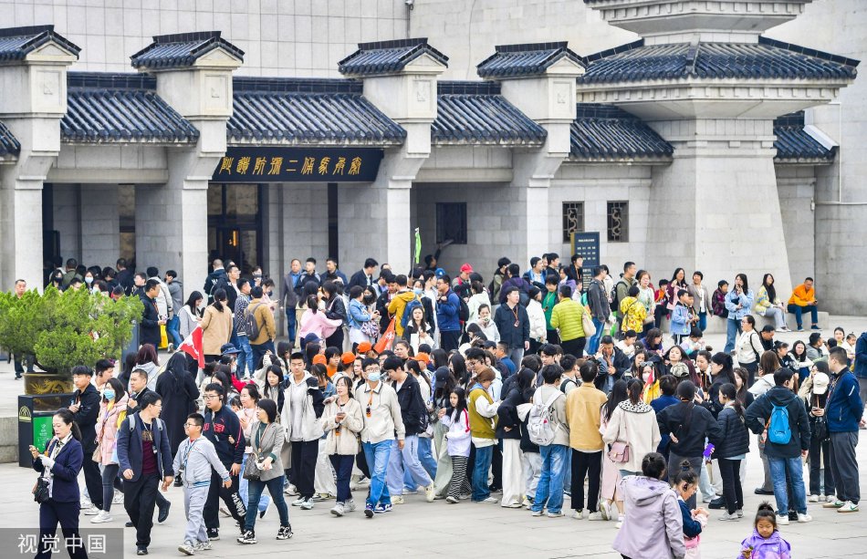 两个女人互摸自慰
