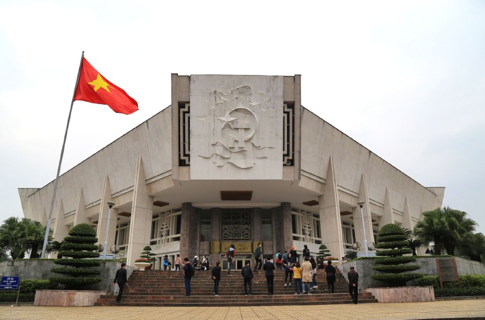 将手脚绑上刷子刷尿孔文章
