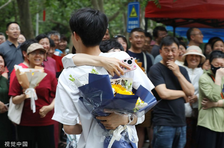 张津瑜国内精品www在线