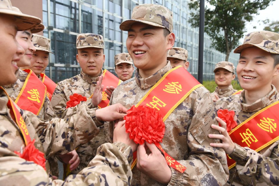 久久久精品免费