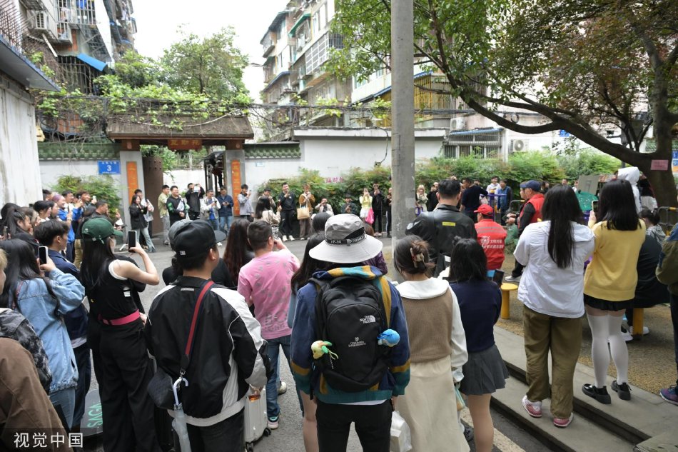 免费 成人 影院