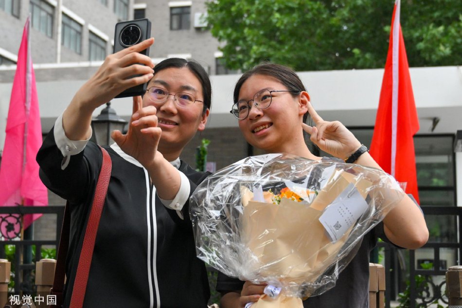 杨钰莹性做爰A片免费看