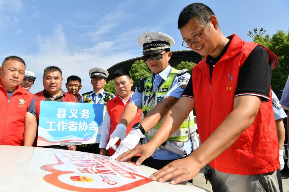 亚洲乱伦无码高清
