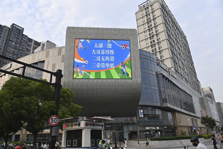 国产乱了高清露脸对白