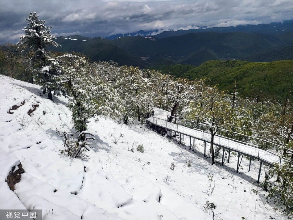 跳蛋噴水