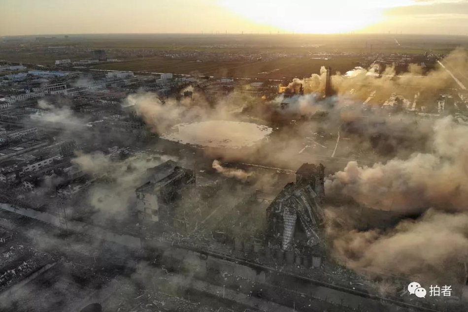 俄远东草原发生火灾造成27人受伤
