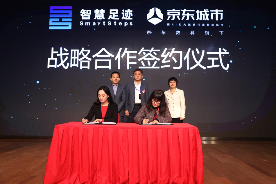 十八岁潘金莲员外的奸淫