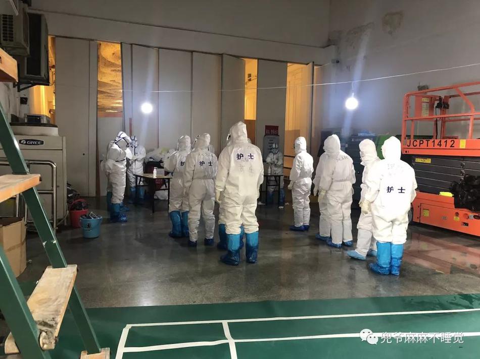 机长脔到她哭h粗话H动漫
