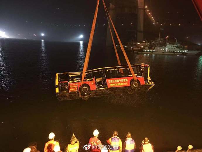 巔峰對決，勝者為王：TOP娛樂城，重新定義您的線上博弈奢華體驗 