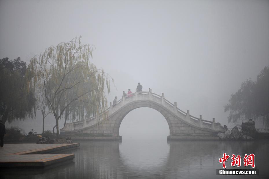 夫妻房事A级黄色片