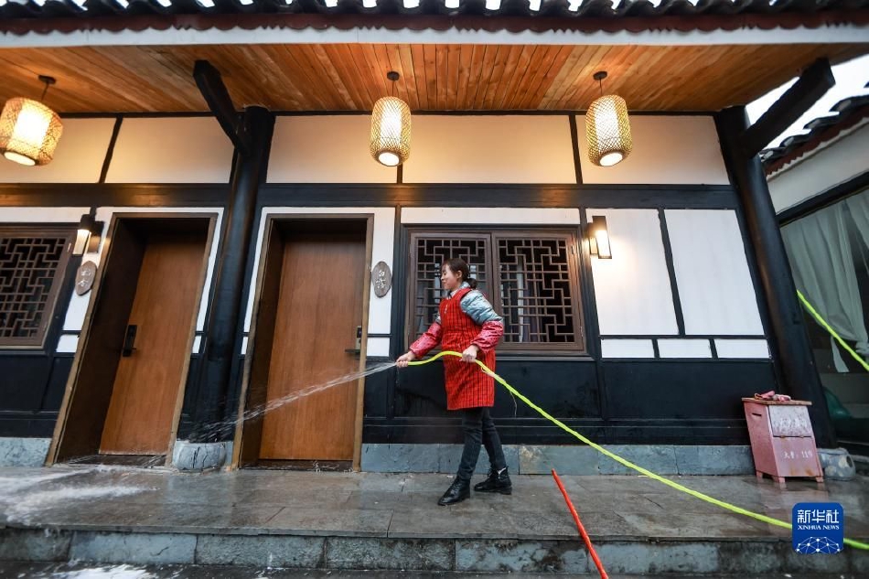 日本精品成人片18