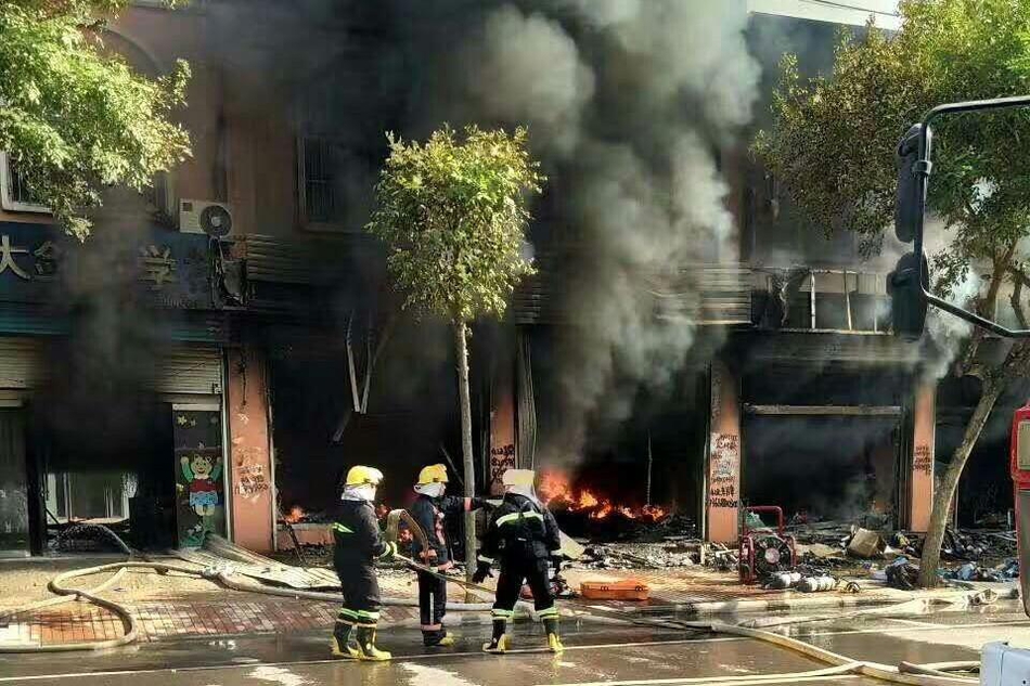 老师脱 给学生玩 动漫