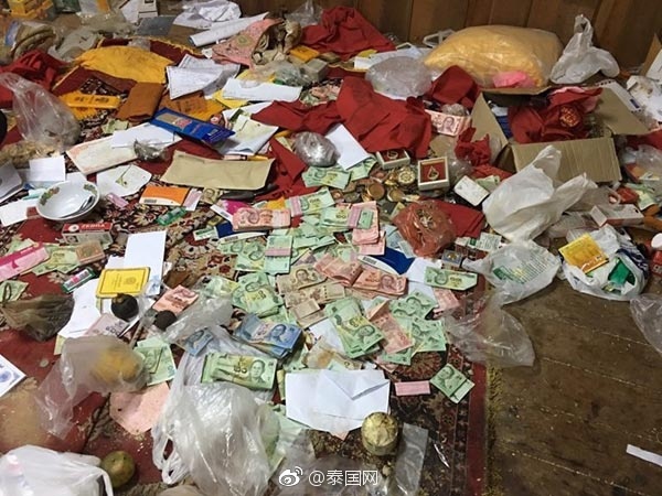 惩罚尿孔 灌 电击 调教