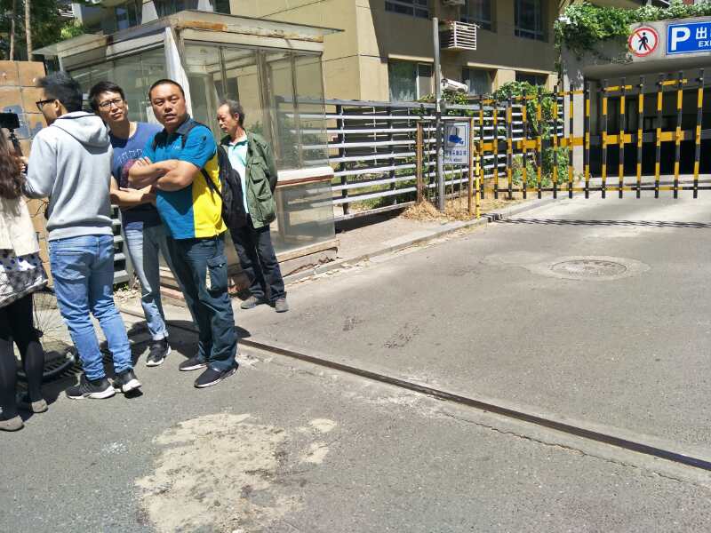 ADN-219人妻松下纱荣子