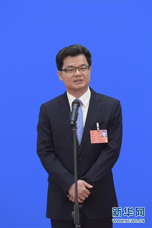 Nicoledoshi在线无码