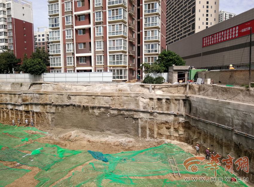 從看球到「懂」球：解鎖足球英文，讓你成為看球聚會中最硬核的靈魂 