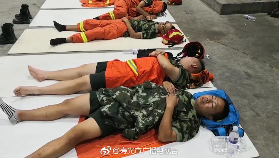 亚洲成熟女人毛毛耸耸多