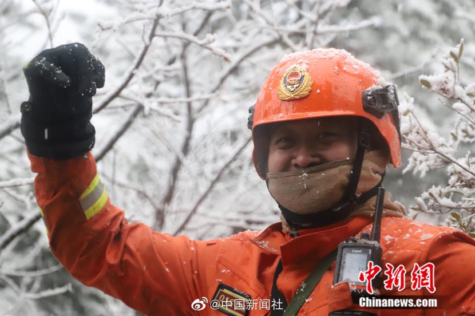 香港三級片赤裸武器