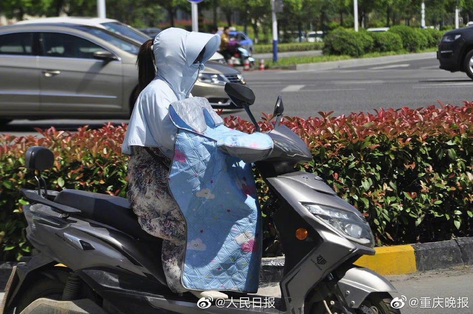 巨乳翹臀