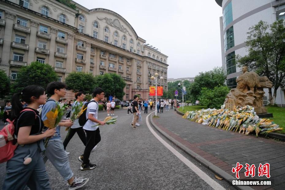 男人操女人网站